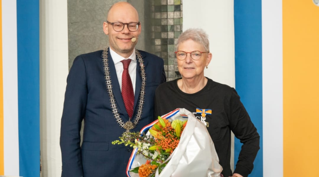 Koninklijke verrassing voor Immie: Lid in de Orde van Oranje-Nassau
